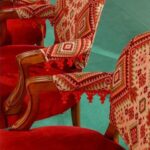 Poltrona Belle Époque Encosto Estampado Bordo com Franjas