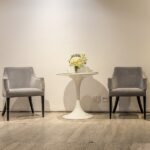 Poltrona Tania Camurça Cinza