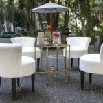 Poltrona Mignon Camurça Branco(a)