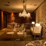 Tampo de Vidro Transparente com Base Cubo Aresta Grande