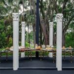 Mesa Dubai 1/4 Dourada com Vidro Preto