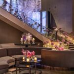 Mesa Dubai Centro Prata com Tampo Mármore Preto - Grande