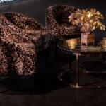 Mesa Dubai Centro Ouro com Tampo Mármore Preto - Grande