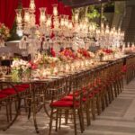 Cadeira Dior Ouro Velho com Assento Veludo Bordô