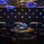 Poltrona Mignon Veludo Preto