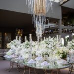 Mesa Grand Palais Oval Espelho Bisotê com Base Bambu Dourada