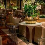 Bistrô Sari Branco com Tampo Vidro Branco