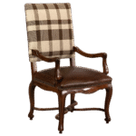 Poltrona Elizabetana Couro